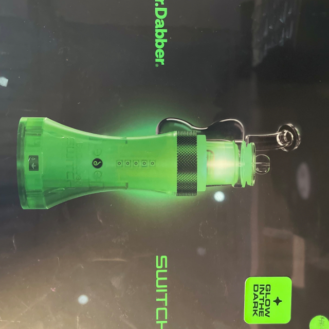 Dr. Dabber Switch (glow In The Dark)