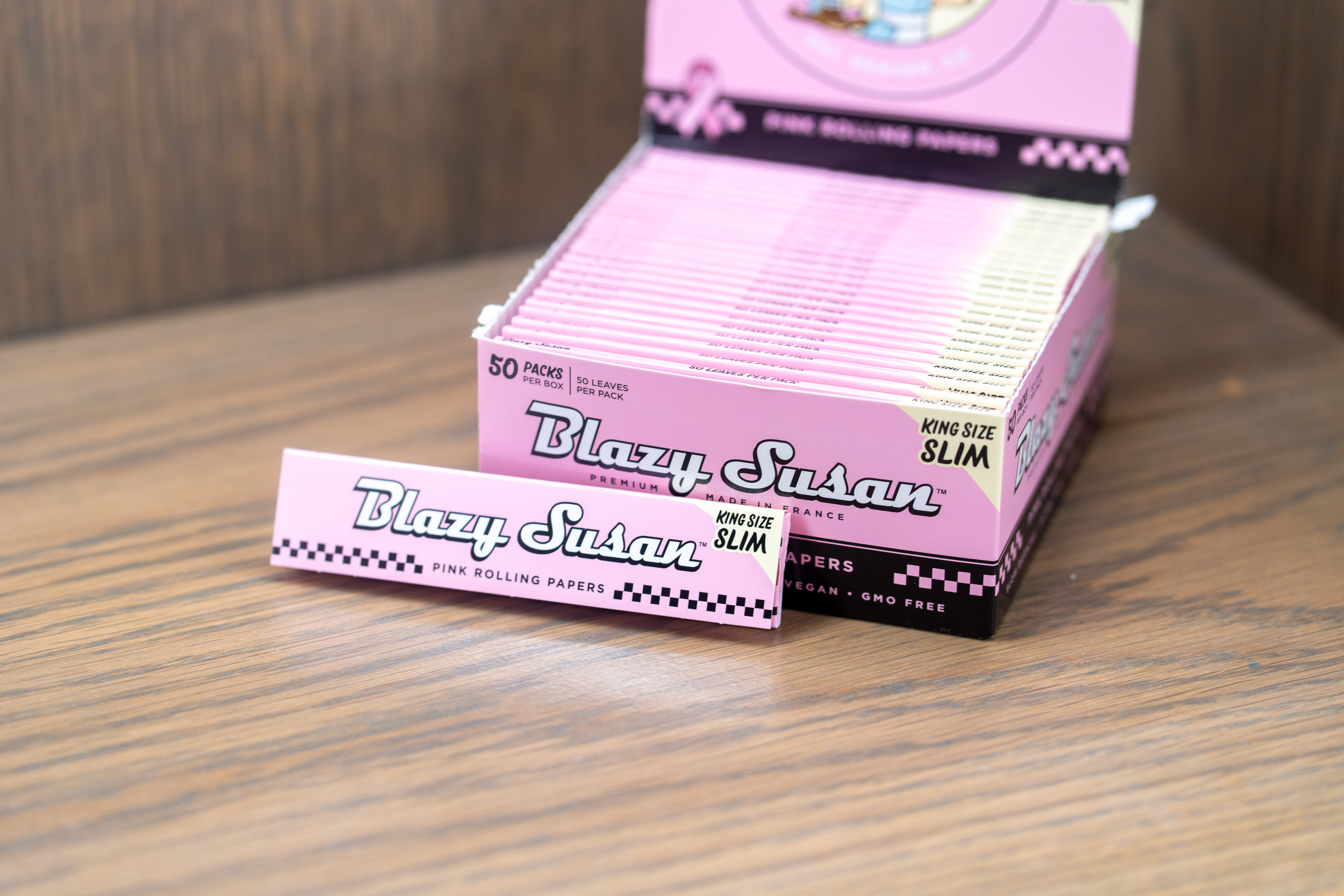 King Slim Pink Rolling Papers
