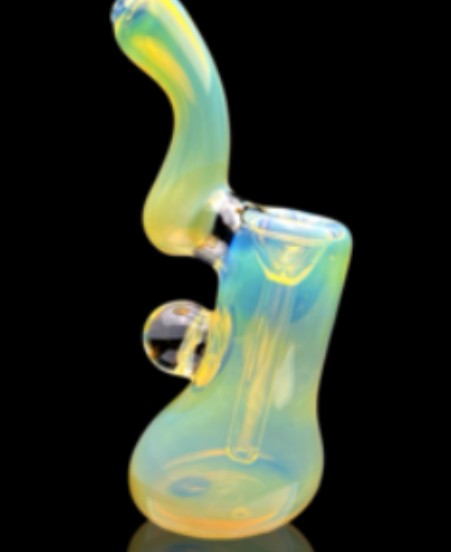 FUME UPRIGHT SKULL BUBBLER