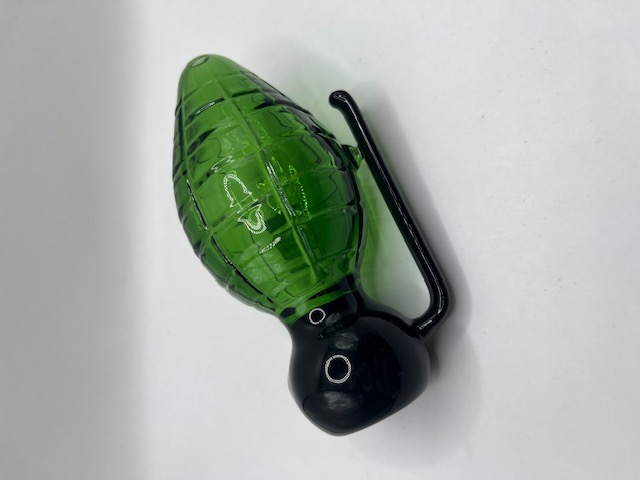 GRENADE HAND PIPE