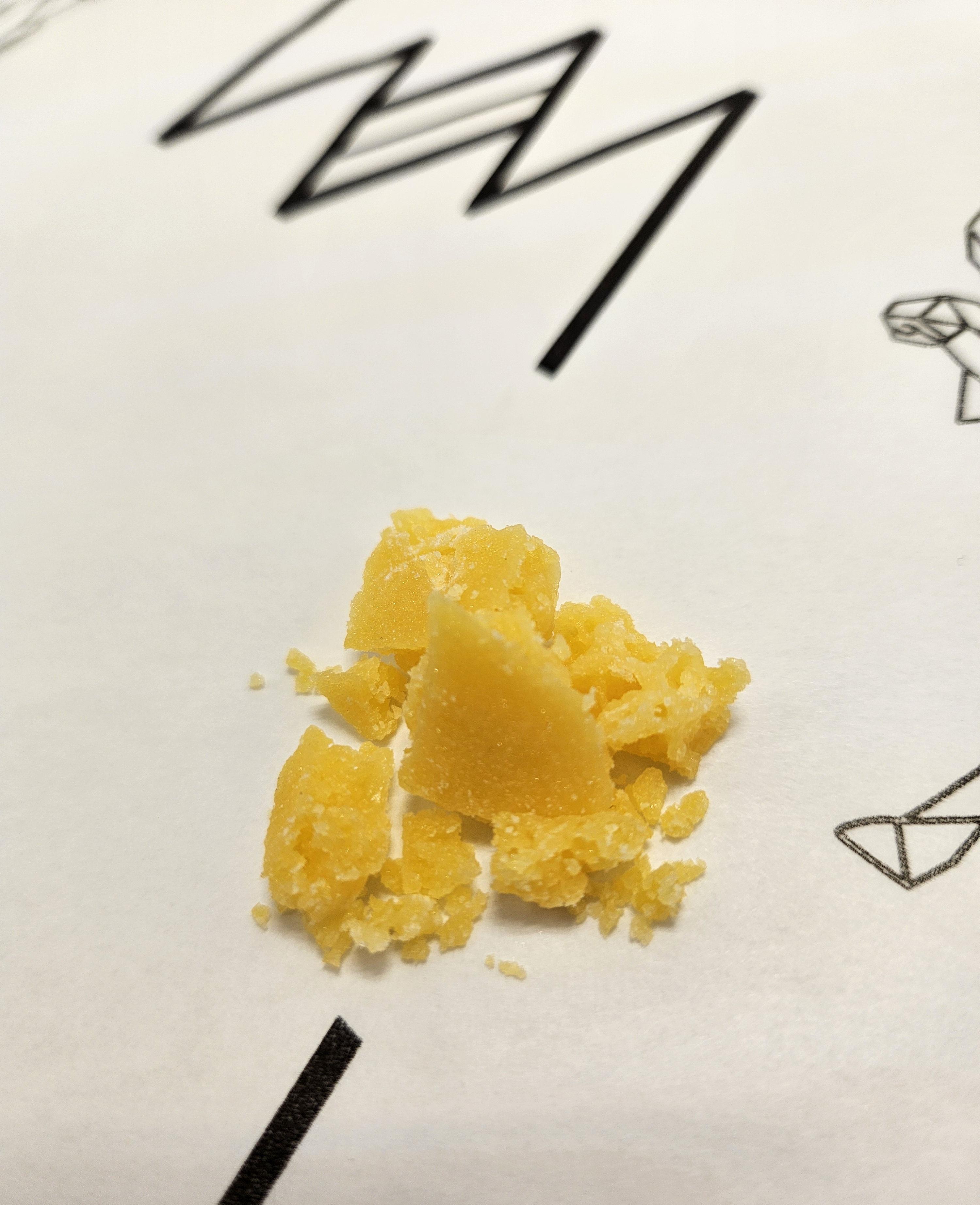White Mousse | Pineapple Donuts | 1G Wax