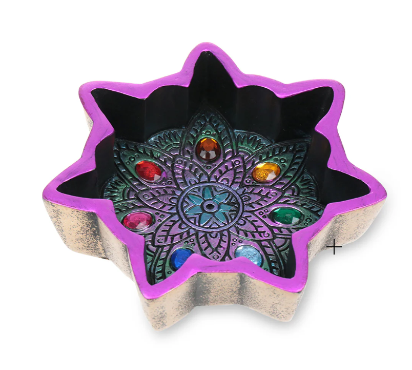 FANTASY GIFTS - FANTASY ASHTRAYS - CHAKGRA W/ STONES